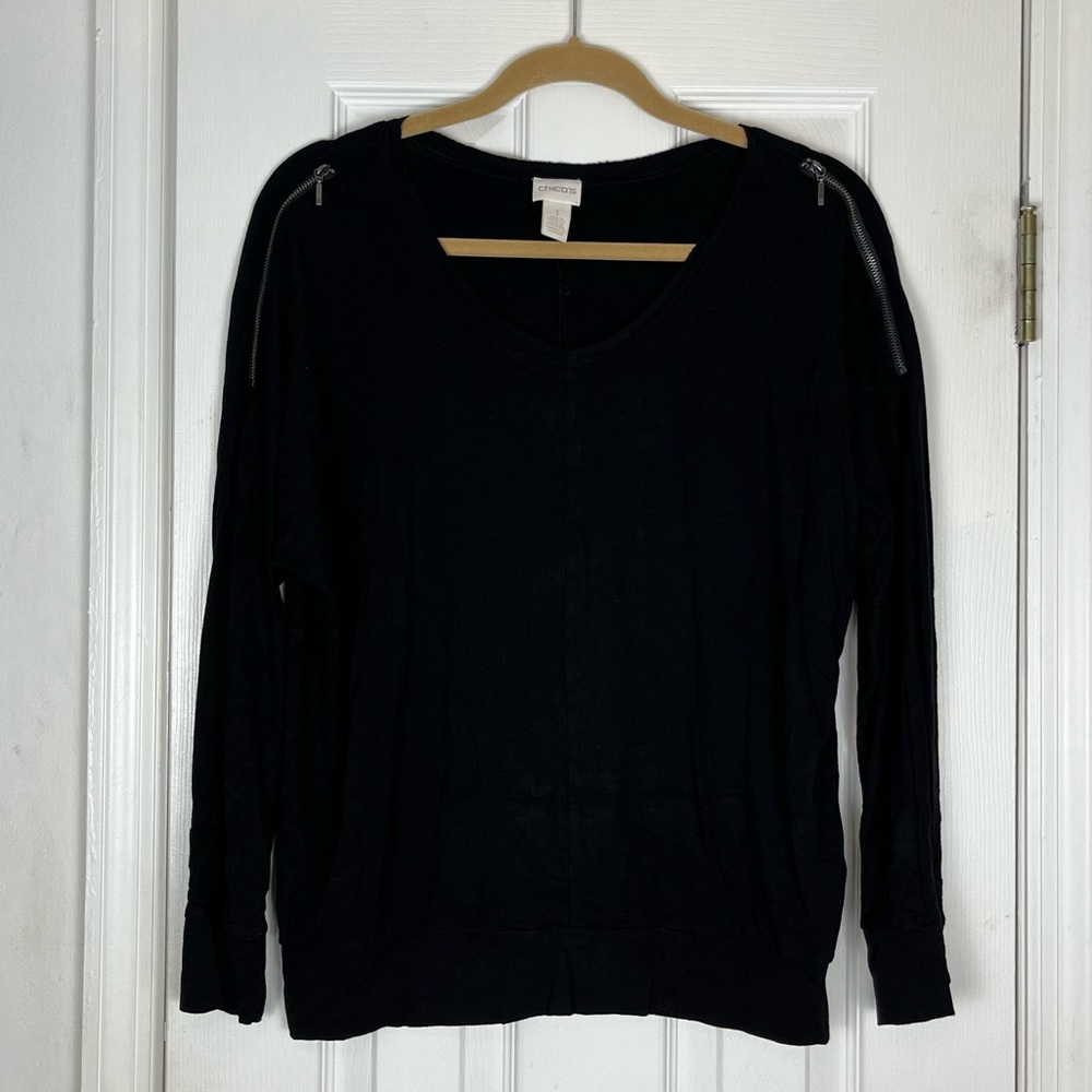 Chico’s Rayon Stretch Black Long Sleeve Top with Zipper Detailing